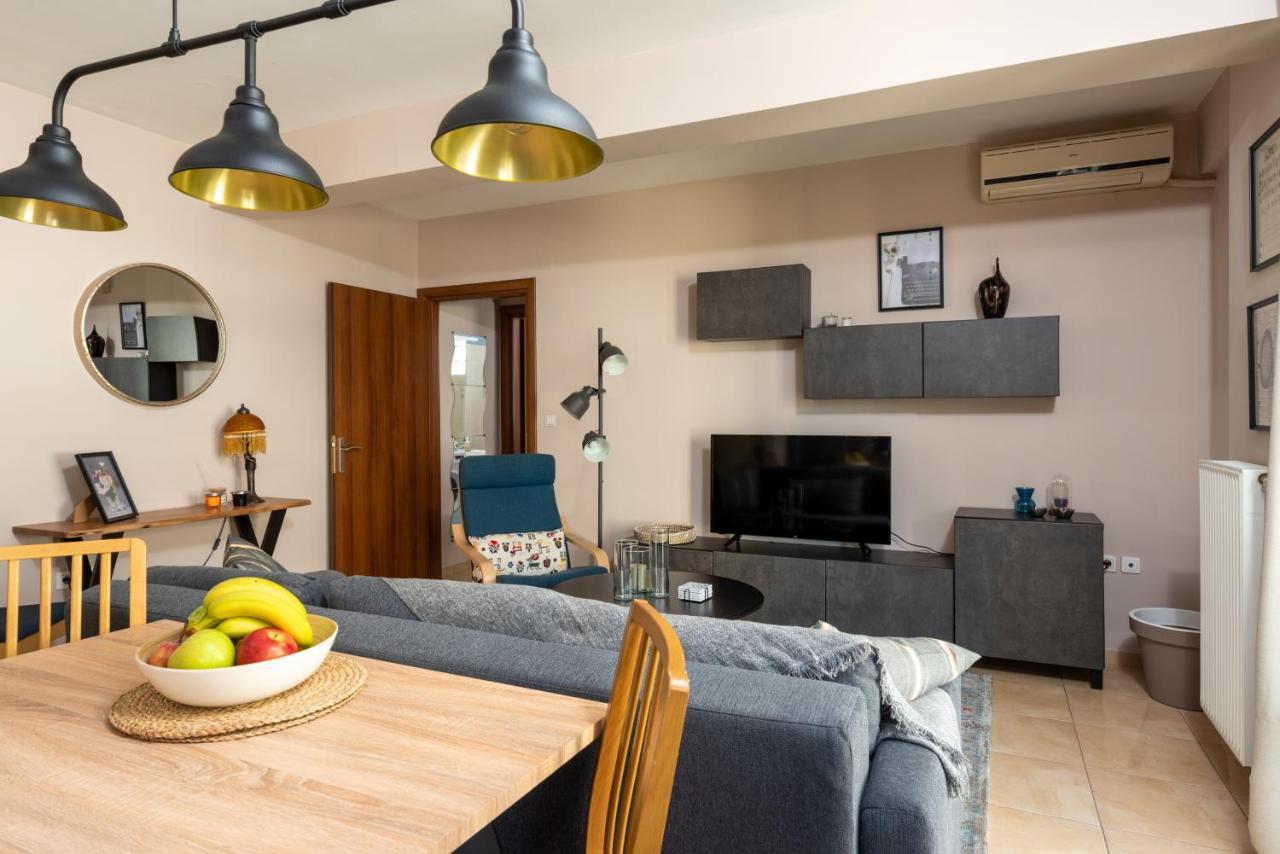 Eleni'S Modern Apartment Volos Eksteriør bilde